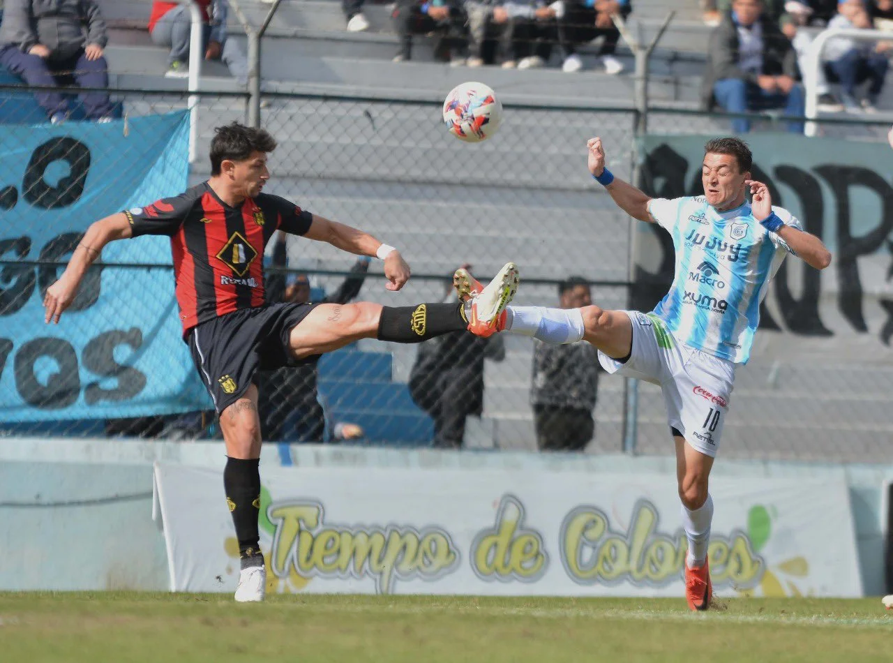 GIMNASIA-JUJUY-DEPORTIVO-MADRYN-PRIMERA-NACIONAL