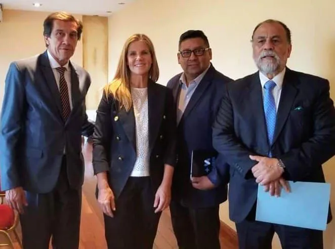 c00dd0e4-6204-407f-9dab-e24f916e19b1