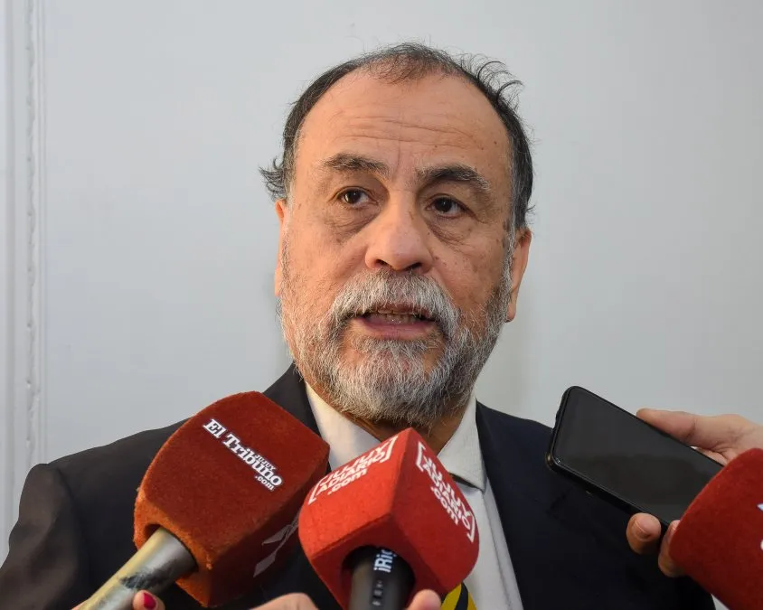 2600723-ministro-alvarez-garciajpg