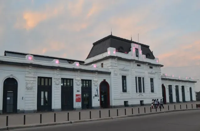 centro cultural manuel